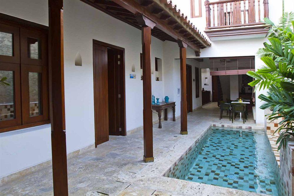 Boutique Santo Toribio 4*