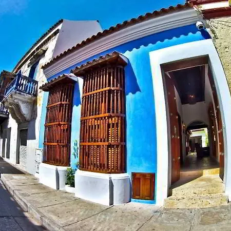 Boutique Santo Toribio 4*